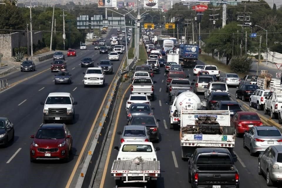 Un accidente vial generó caos vial y una fila kilométrica para todos los conductores que buscaban ingresar a la Ciudad.