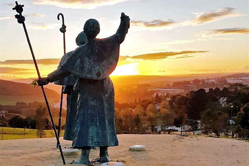 Ya sea por fe, para cumplir una promesa o practicar senderismo, el Camino de Santiago invita a los viajeros a renovarse.