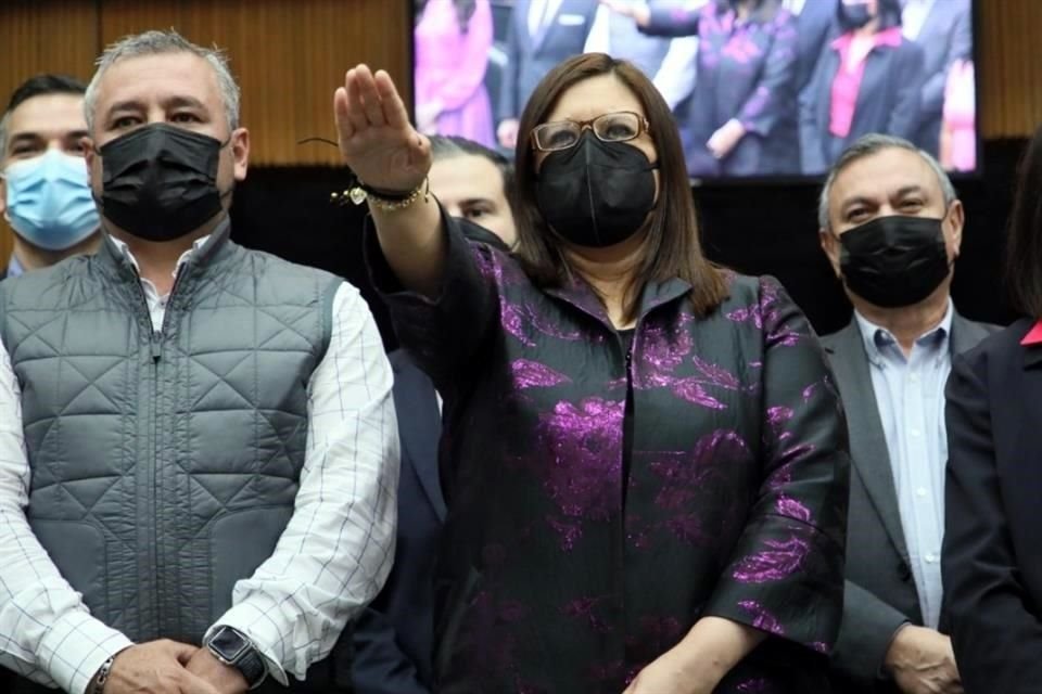 Fátima Carolina Guerrero González rindió protesta ante el Pleno y hoy mismo entró en funciones en el cargo que, de acuerdo lo dictaminado, ocupará por 20 años.