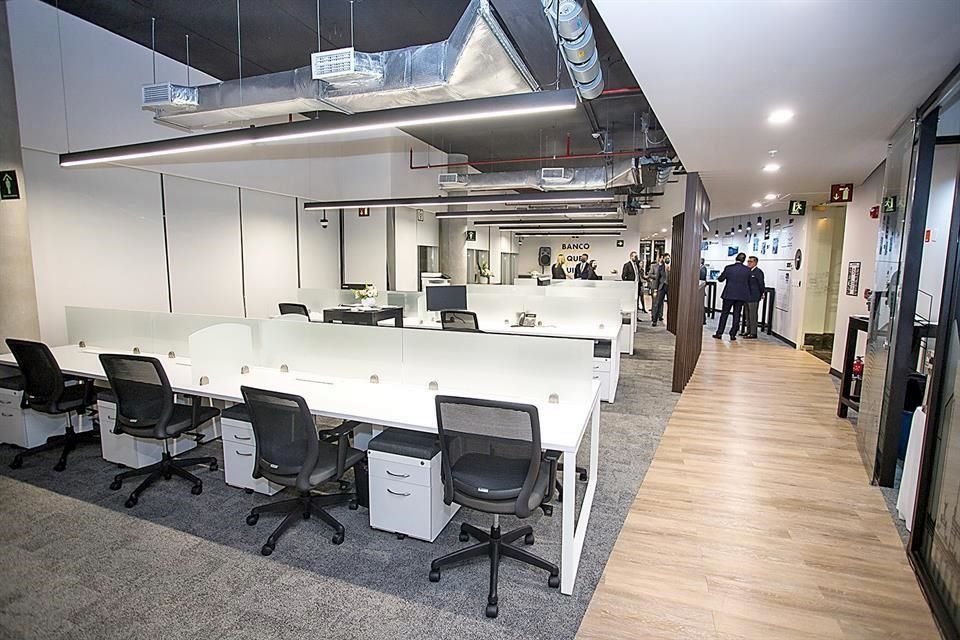 Las nuevas instalaciones se suman a las más de 1,200 sucursales bancarias ubicadas dentro de las tiendas.