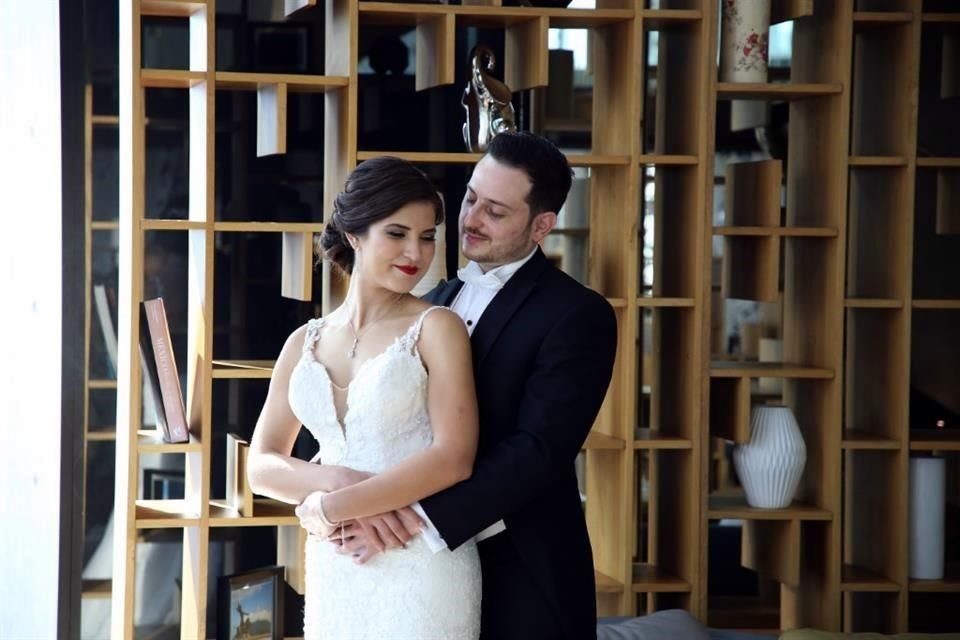 Karenny Lizbeth Martínez Garza y Fabián González López