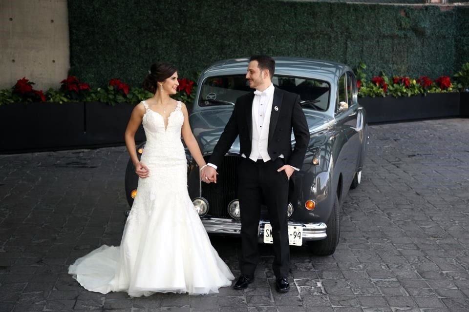 Karenny Lizbeth Martínez Garza y Fabián González López