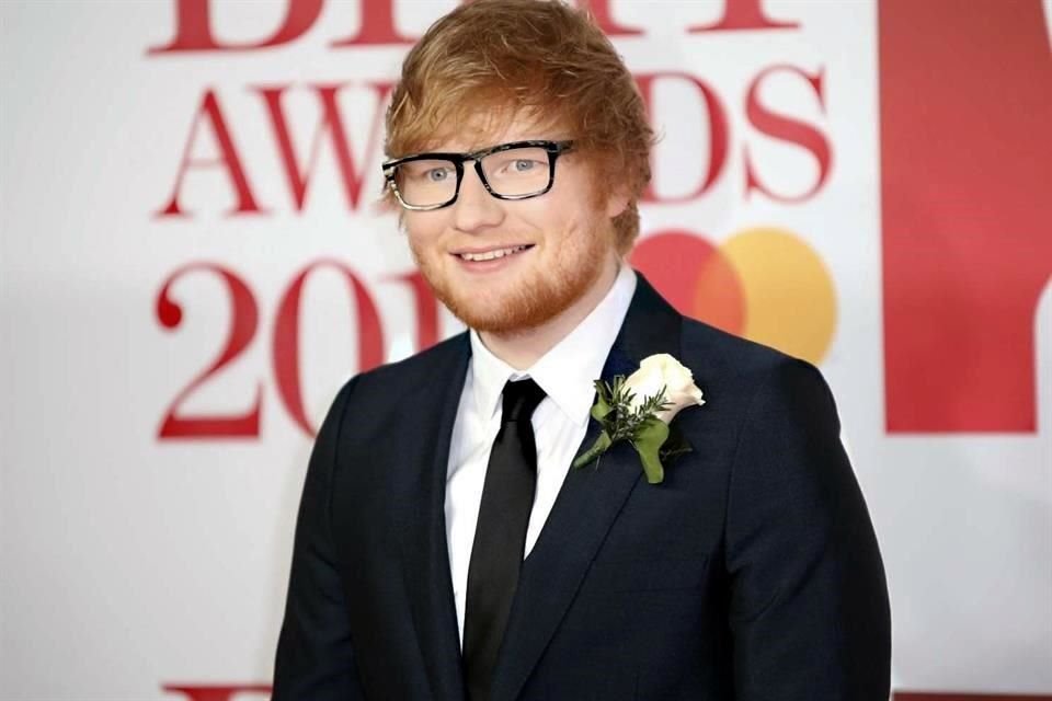 El cantante Ed Sheeran fue nombrado el artista musical más visto de este 2021 en la red social TikTok, superando a Sam Ryder.