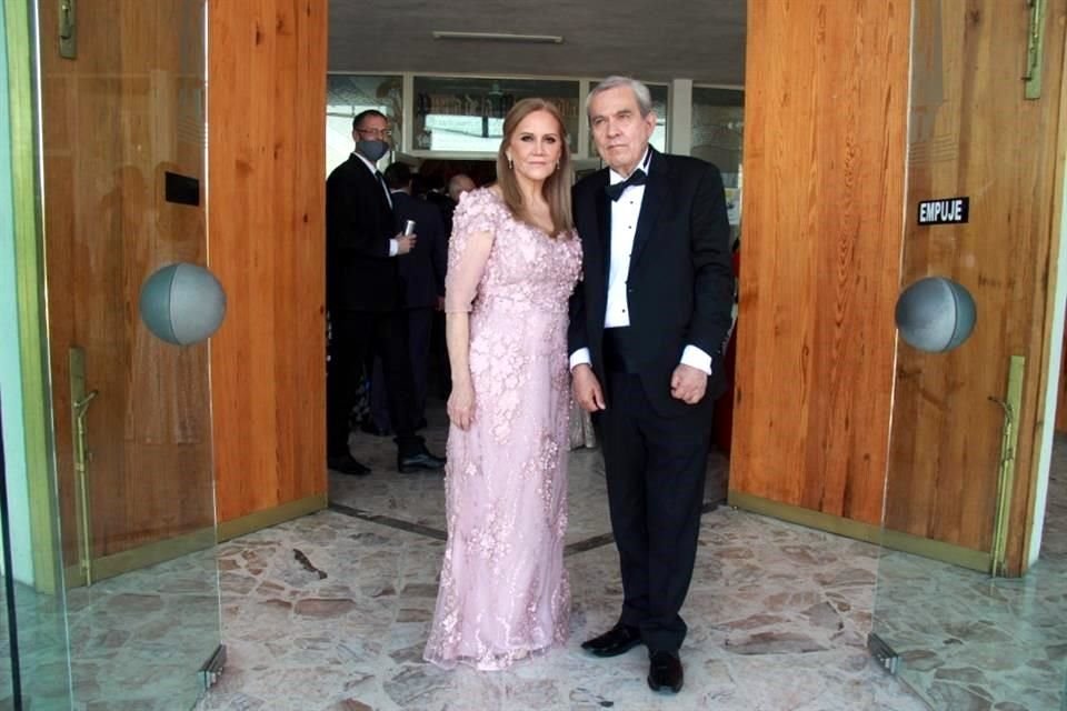 Teresa Narváez de Tijerina y José Luis Tijerina Machado