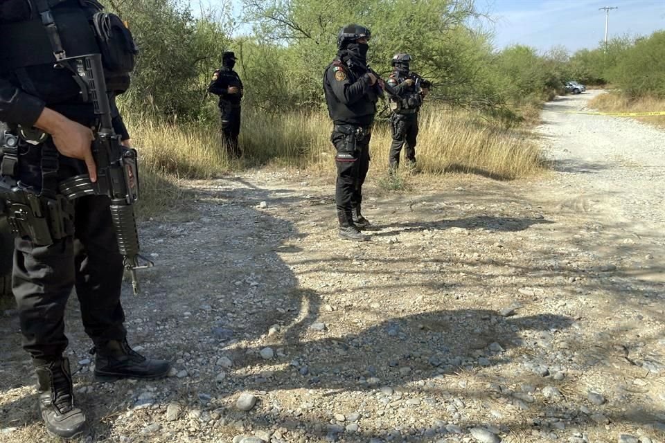 Informes de la dependencia indican que se han hallado los cuerpos de 3 hombres, 3 mujeres y una osamenta, en la finca del ejido San Javier.