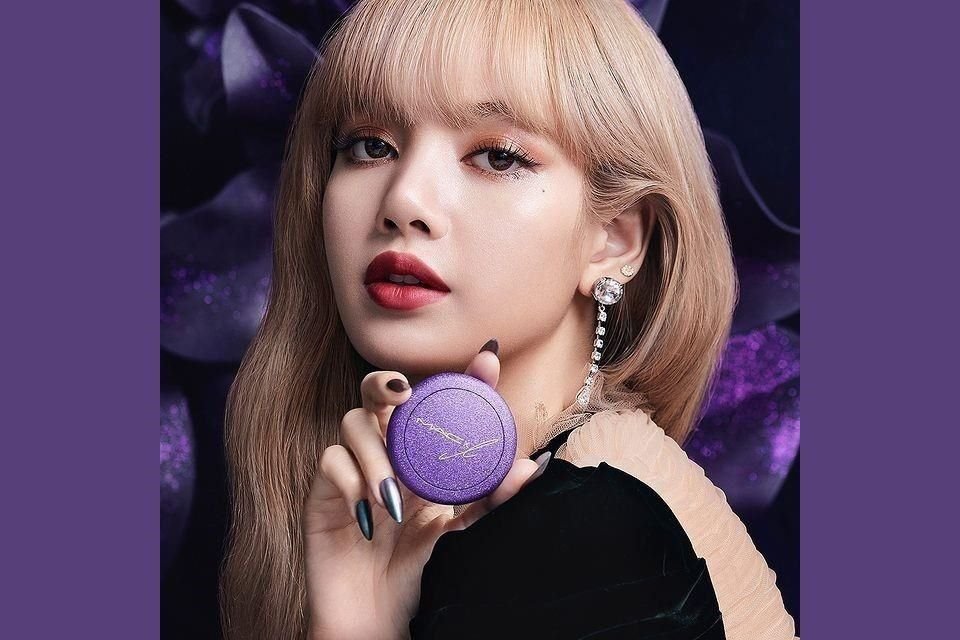 Lisa, del grupo Blackpink, estuvo totalmente implicada en la creación de su primera línea de maquillaje, MAC x Lisa.