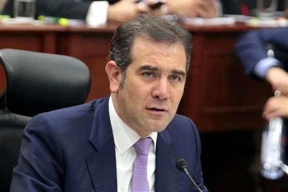 Ante propuesta de Lorenzo Córdova de aplazar la revocación de mandato, el Presidente acusó al instituto de aplicar tácticas para retrasar la consulta.