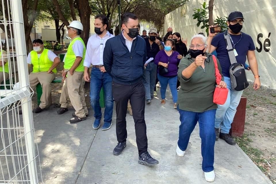 El Alcalde regio, Luis Donaldo Colosio, realizó un recorrido por el sector Topo Chico.