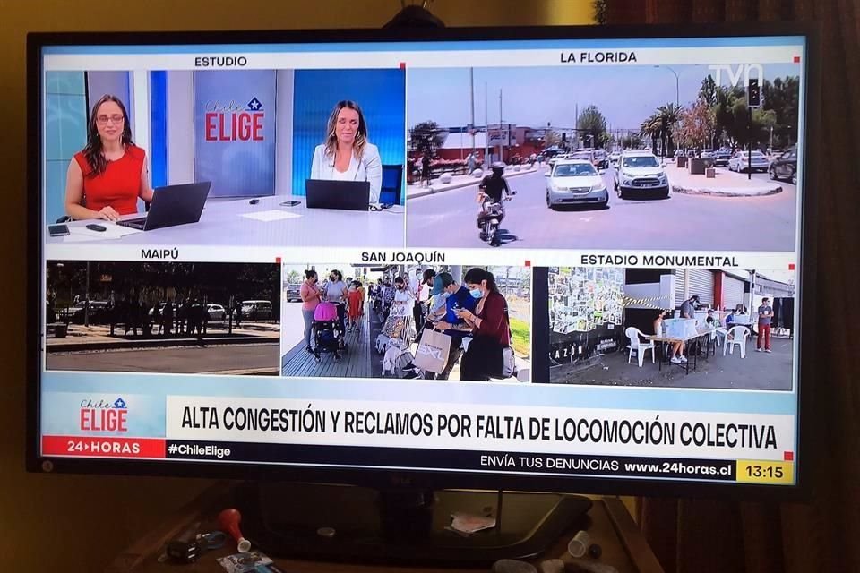 Imágenes de televisión denunciaban la falta de transporte público en Chile.