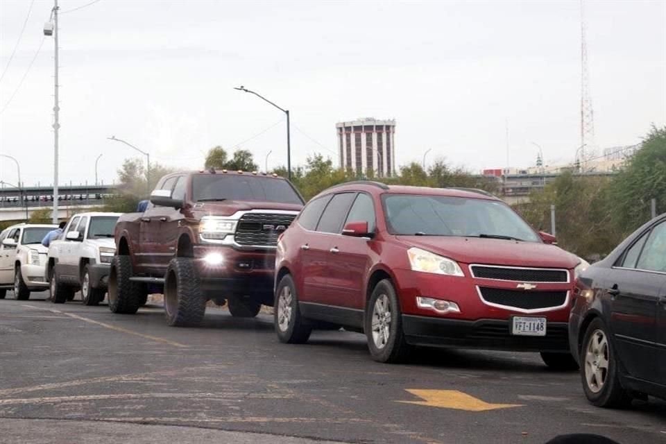 Durante el trayecto, los connacionales avanzan por la ruta más importante hacia sus destinos, que incluye cruzar por Tamaulipas hacia Nuevo León y Saltillo, Coahuila.