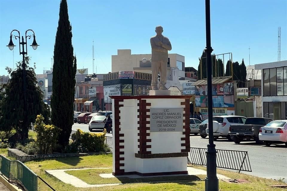 La figura del Presidente fue colocada en el Municipio de Atlacomulco, el cual tendrá este 1 de enero, nuevamente, un Gobierno priista.