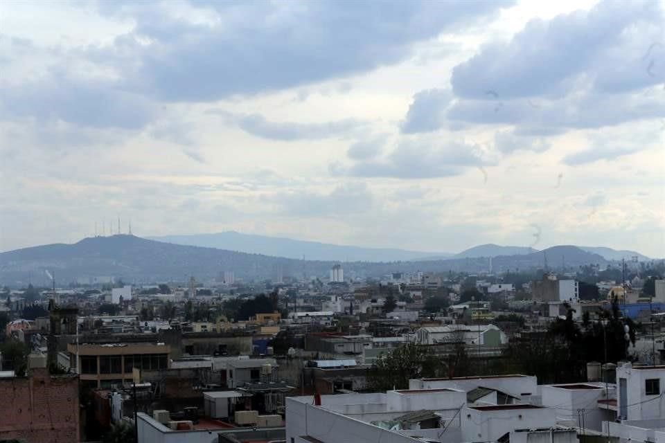 El Gobernador Enrique Alfaro aseguró que hay vigilancia permanente en la zona, pero buscarán reforzarla en la zona de ser necesario.