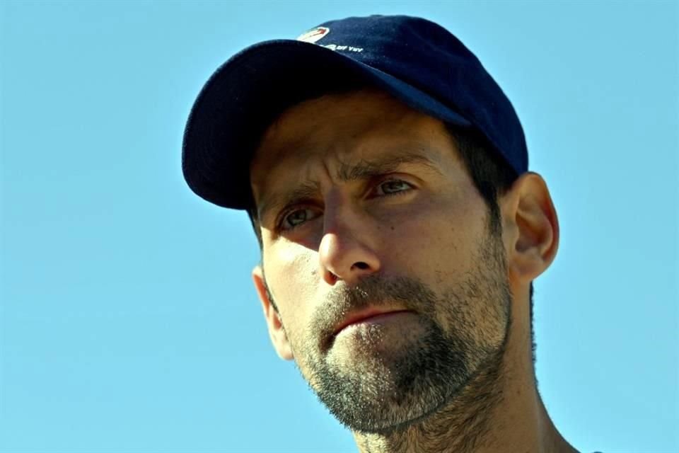 Djokovic consideraba un chantaje las normas de vacunación obligatoria para entrar a Australia.