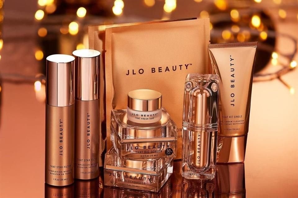 La colección de JLo Beauty llegará a México el 7 de enero a través de Sephora.