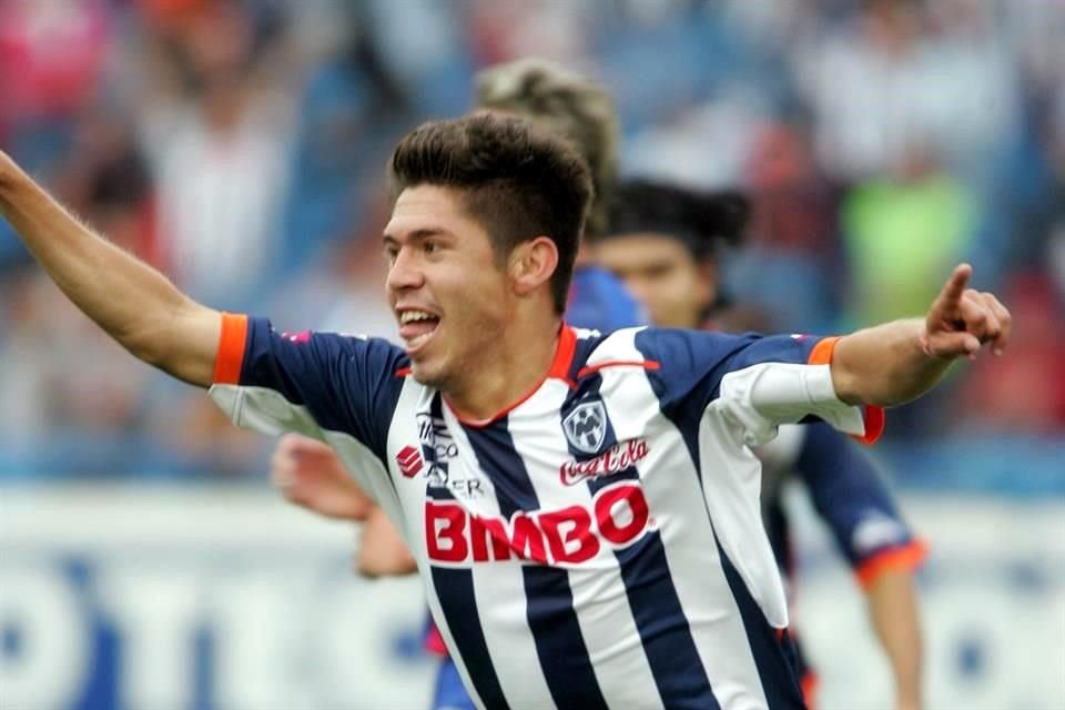 El 'Cepillo' llegó en la era de Miguel Herrera como entrenador de Rayados. En el 2006 salió del club y fichó por el Santos.