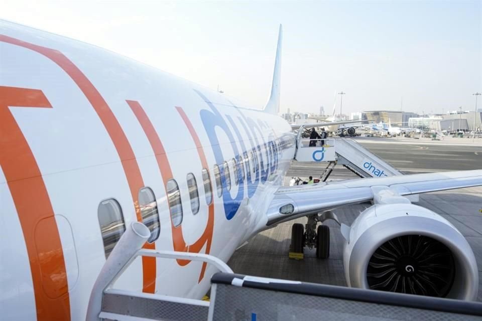 En este avión abandonó el serbio Dubai.