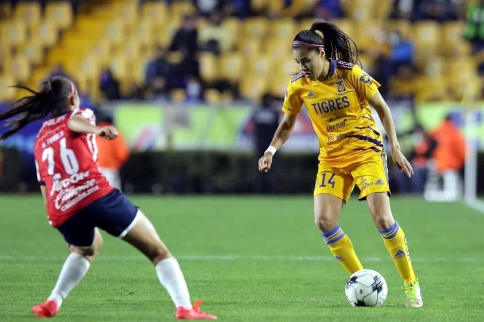 Tigres Femenil empata 1-1 ante Chivas Femenil en el Estadio Universitario, en duelo de la fecha 2 del Clausura 2022.