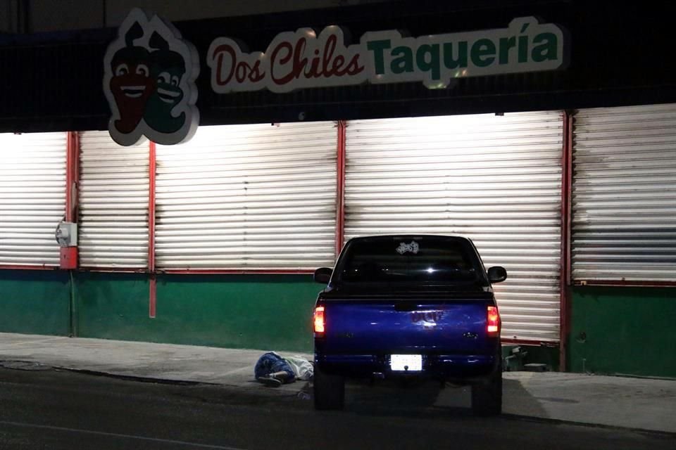 Gil Rodríguez fue acribillado junto con su DJ afuera de una taquería ubicada en la Colonia Barrio San Carlos, en Ciudad Solidaridad.