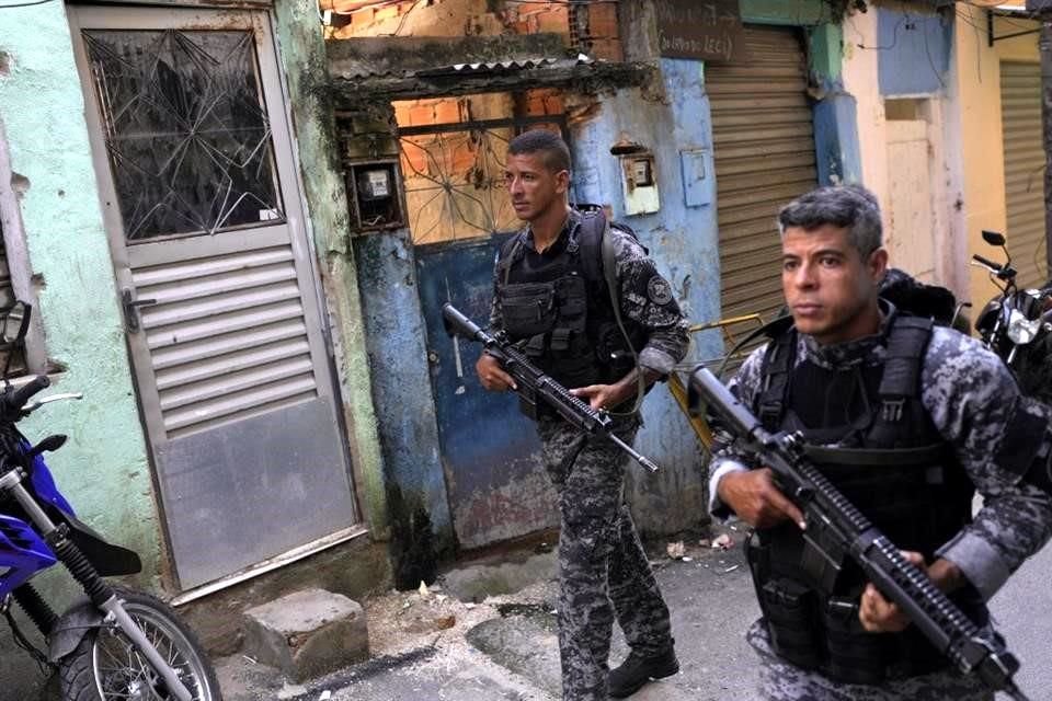 El operativo estatal buscaba recuperar territorios en las favelas.