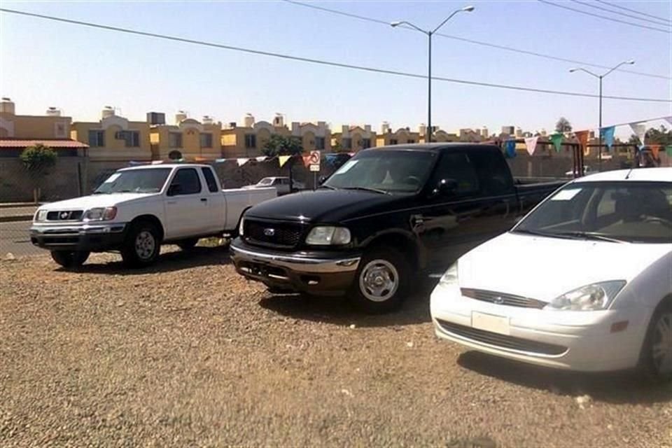 Dirigentes de organizaciones para enlistar autos extranjeros dicen que nacionalización será pareja, pese a que contaminen o sean chatarra.