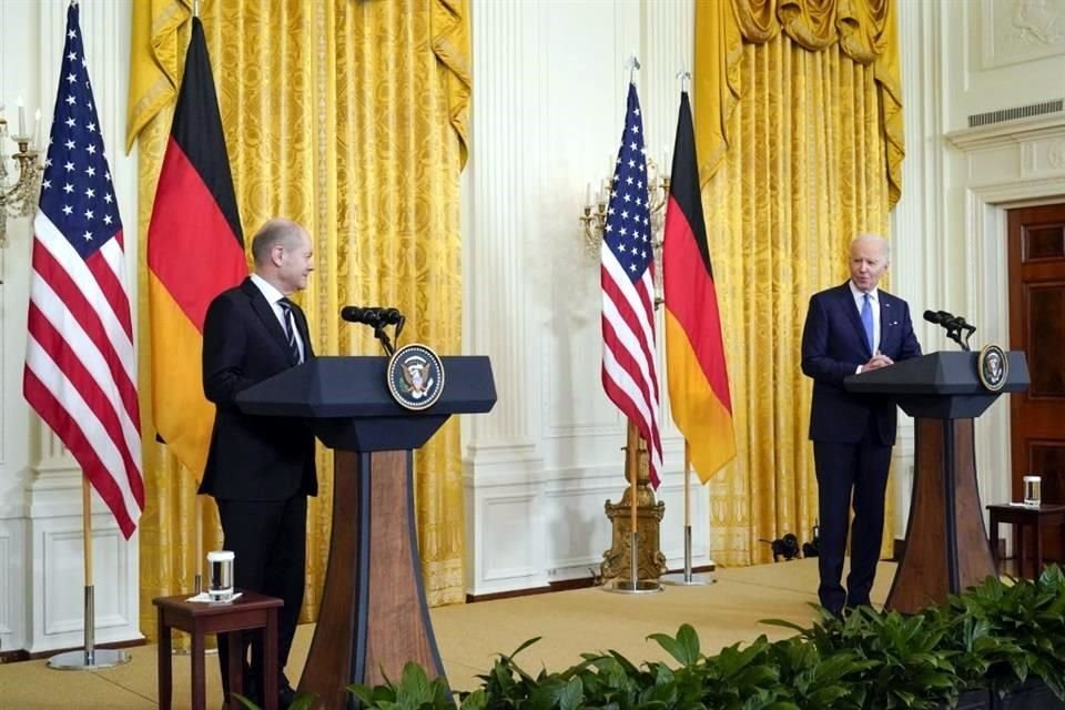 El Presidente de EU se reunió en la Casa Blanca con el Canciller alemán Olaf Scholz.