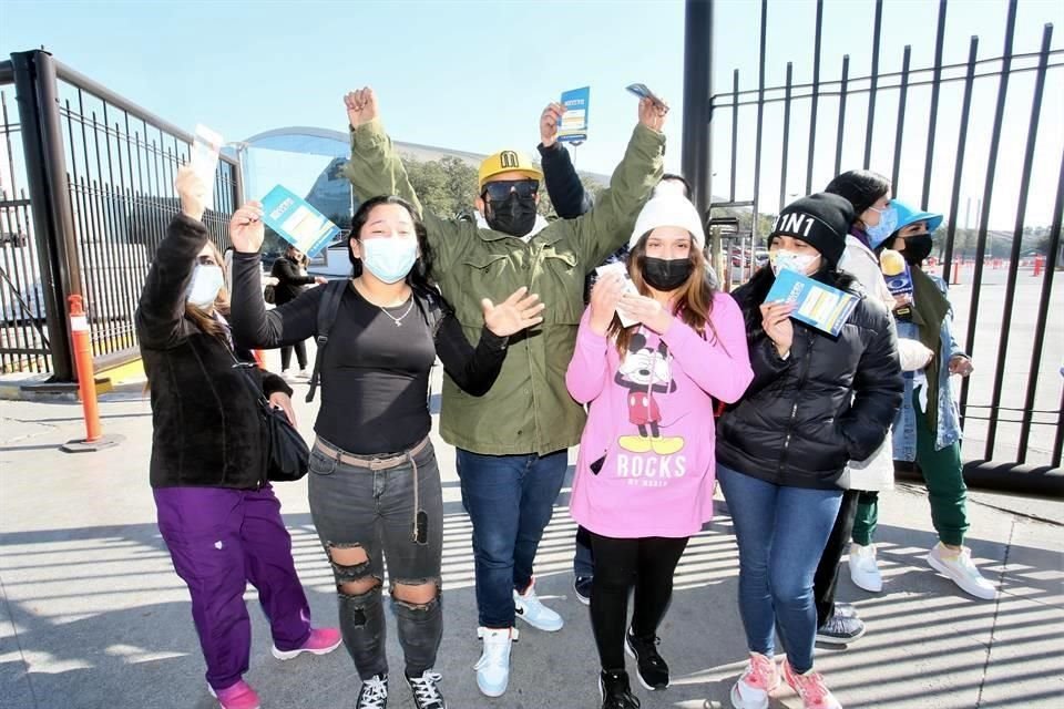 La venta de boletos para Bad Bunny para el concierto de Bad Bunny en el Estadio BBVA desató la locura de fans regios.