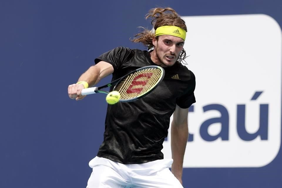 Stefanos Tsitsipas acepta que favorece que no estén los grandes ganadores.