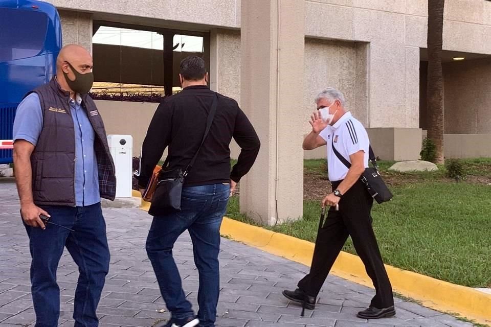 '¡Eres el único!', le gritó un aficionado a Ricardo Ferretti.