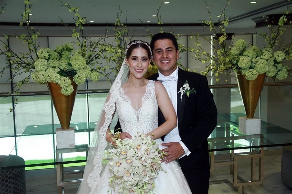 Melissa Andrea Martínez Peña y Óscar Alejandro Salazar Burnes