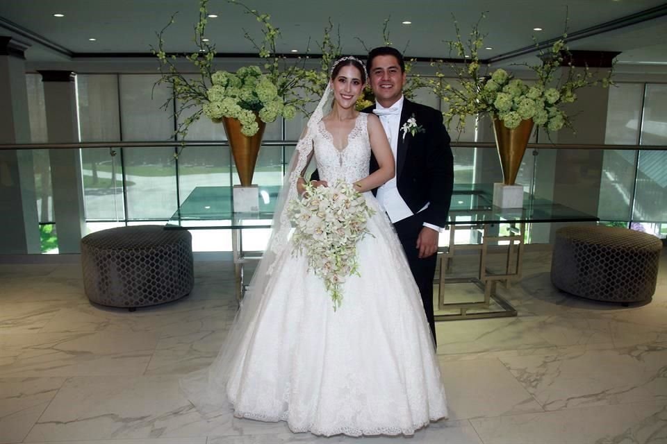 Melissa Andrea Martínez Peña y Óscar Alejandro Salazar Burnes