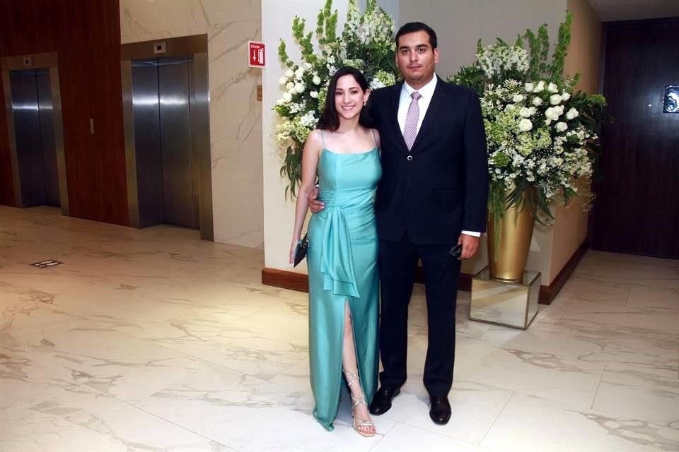 Ana Laura Flores y Abraham Luna