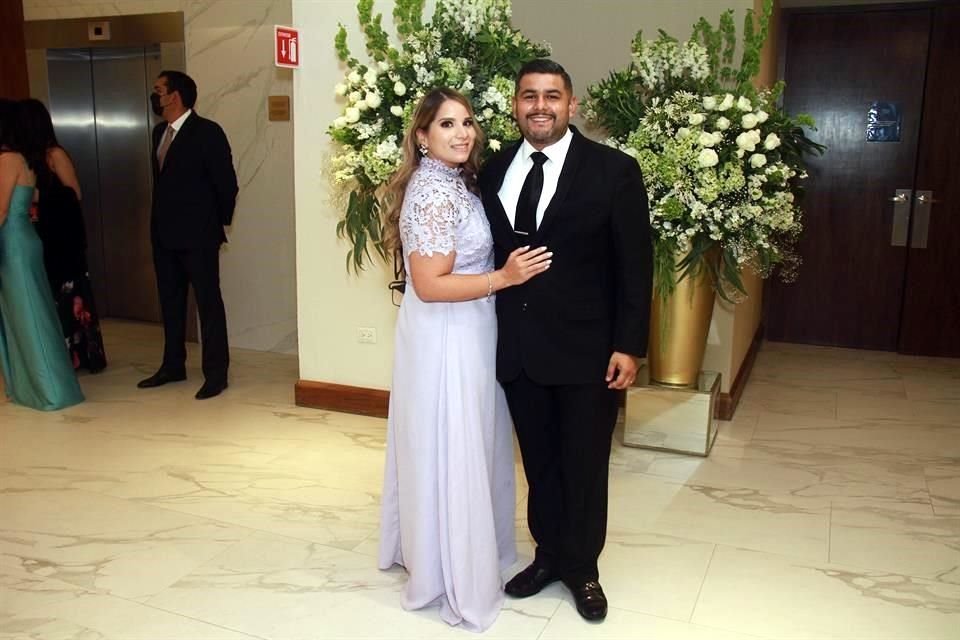 Jessica Cantu y Azael Martinez   ana