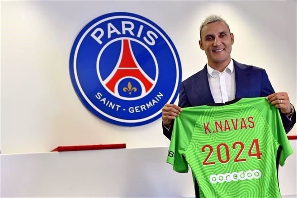 El arquero amplió su vínculo con el PSG.