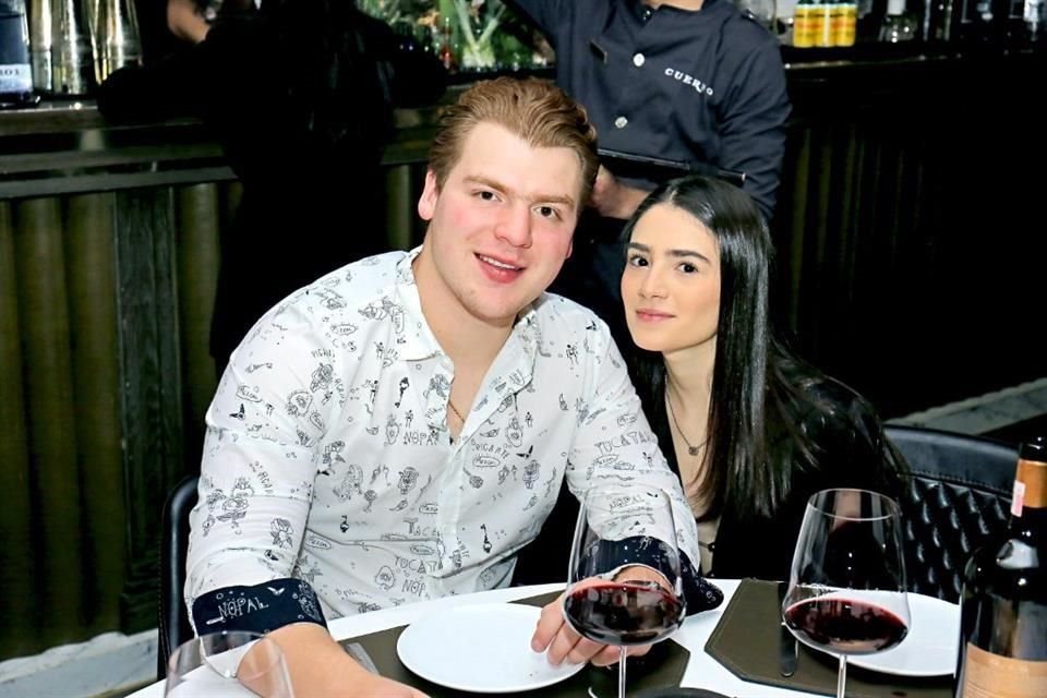 Emilio de la Garza y Emilia de la Garza