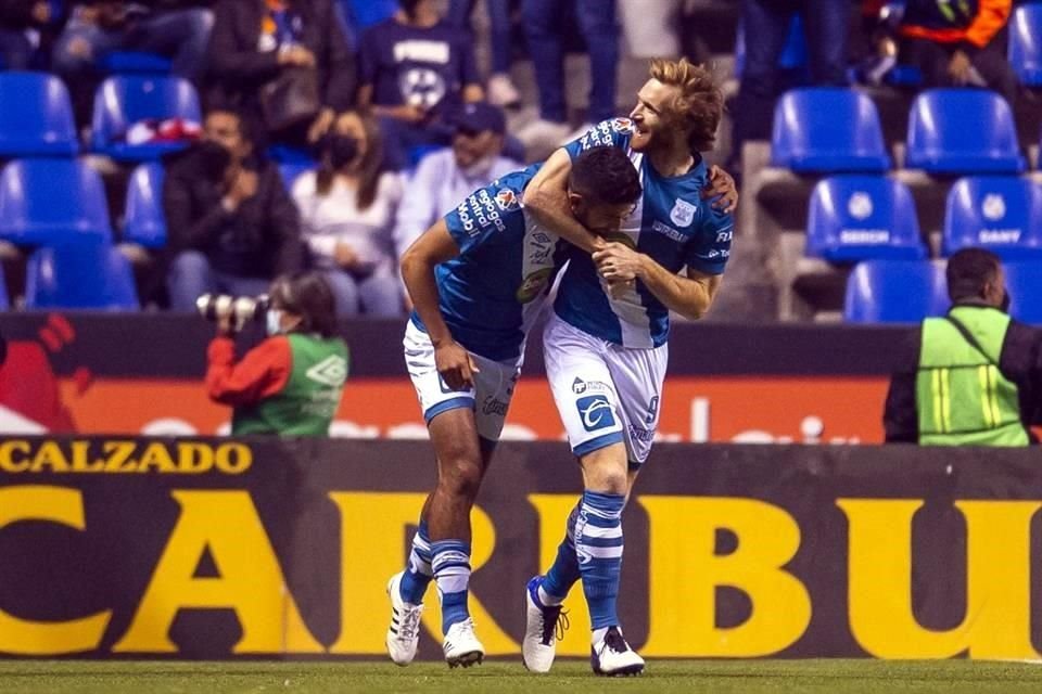 Diego de Buen marcó el gol de Puebla al minuto 2.