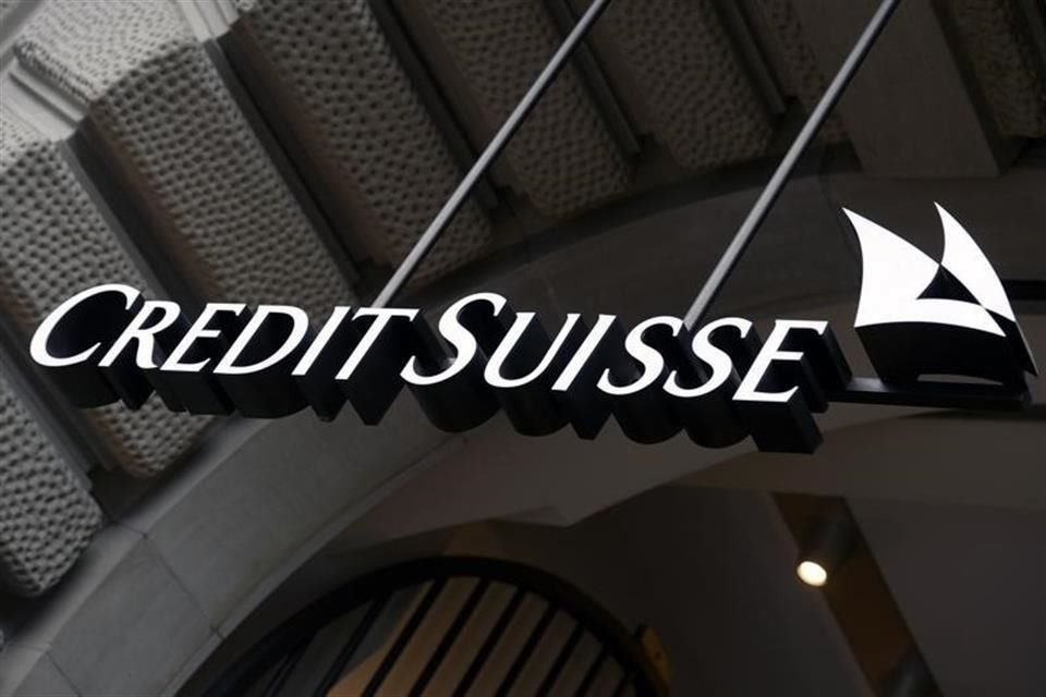 Una investigación reveló que el banco suizo Credit Suisse guardó miles de millones de euros de clientes señalados de corrupción.