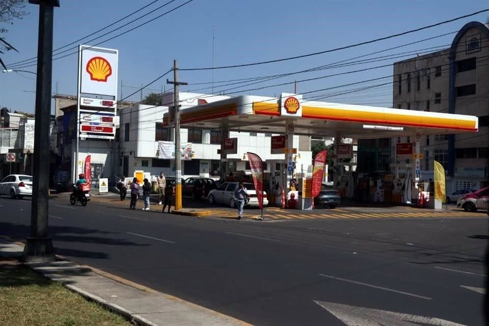 Hay más de 13 mil estaciones de servicio y solamente hay tres unidades de inspección acreditadas.