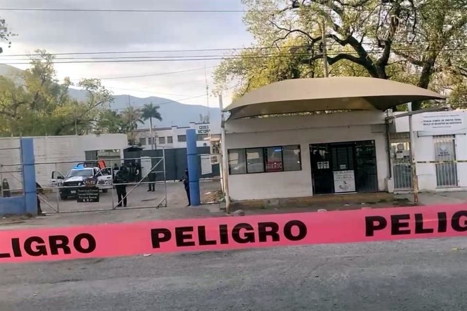 Ontiveros rechazó que se hayan registrado heridos tanto entre internos y custodios.