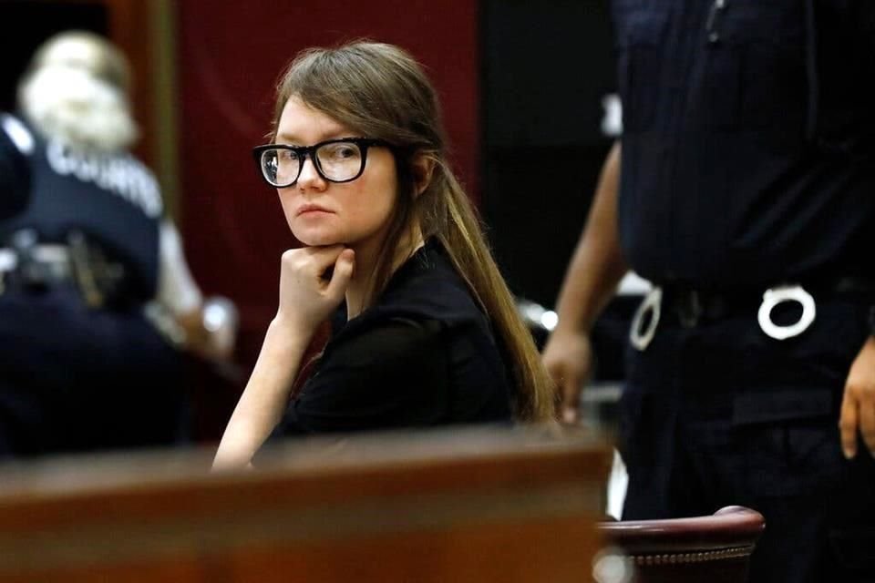 Anna Sorokin, quien decía ser una heredera alemana, fue condenada a entre cuatro y 12 años de prisión.