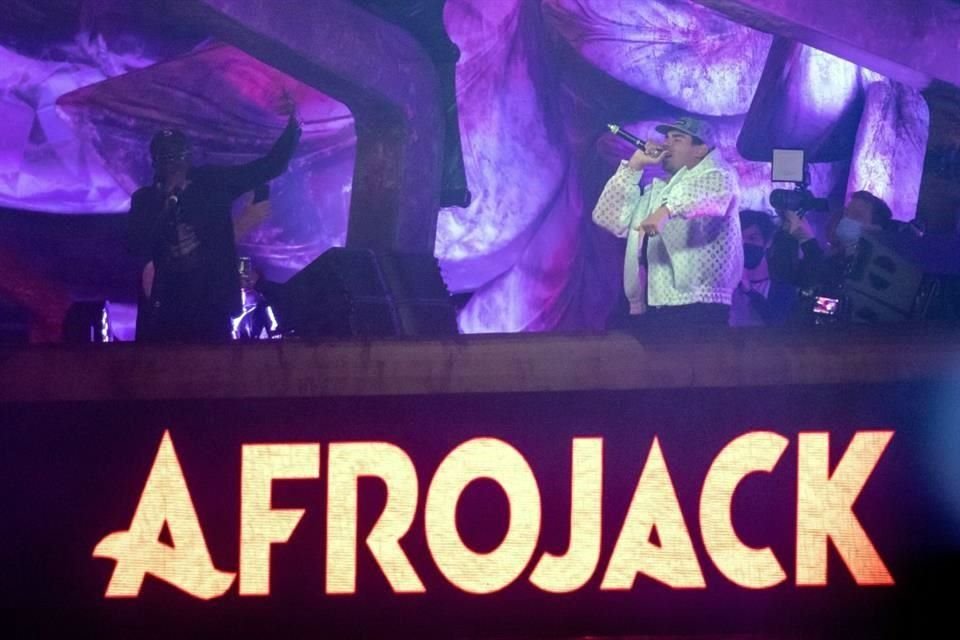 Afrojack fue otro de los encargados del cierre del primer día del Festival EDC 2022.