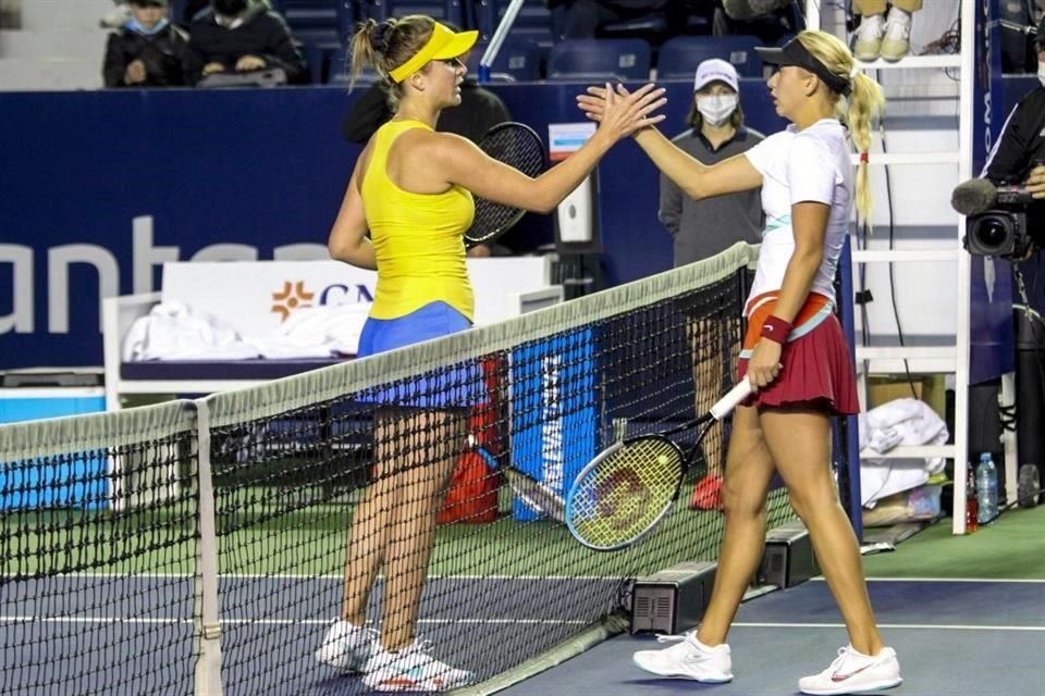 Al final del juego, ambas tenistas se saludaron.