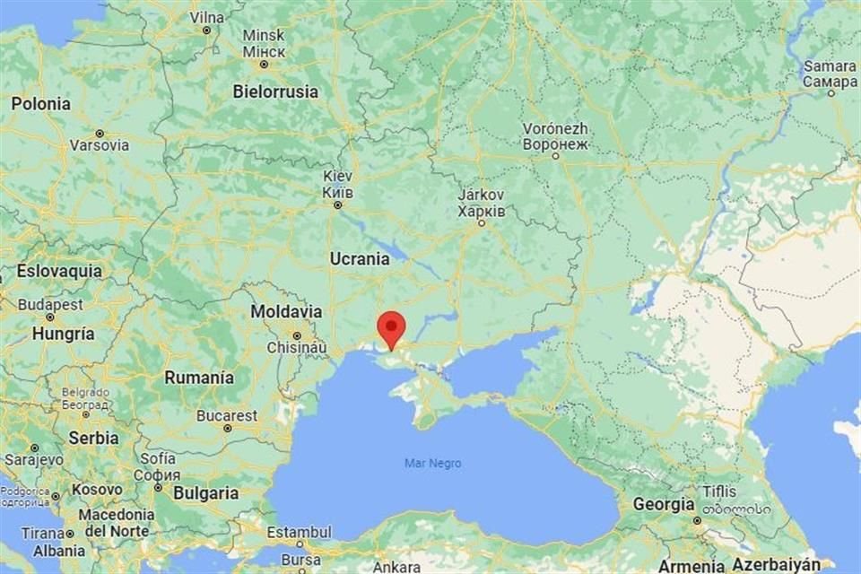 Jersón se considera estratégica porque permitiría a los rusos controlar una mayor parte de la costa sur de Ucrania y avanzar hacia el oeste