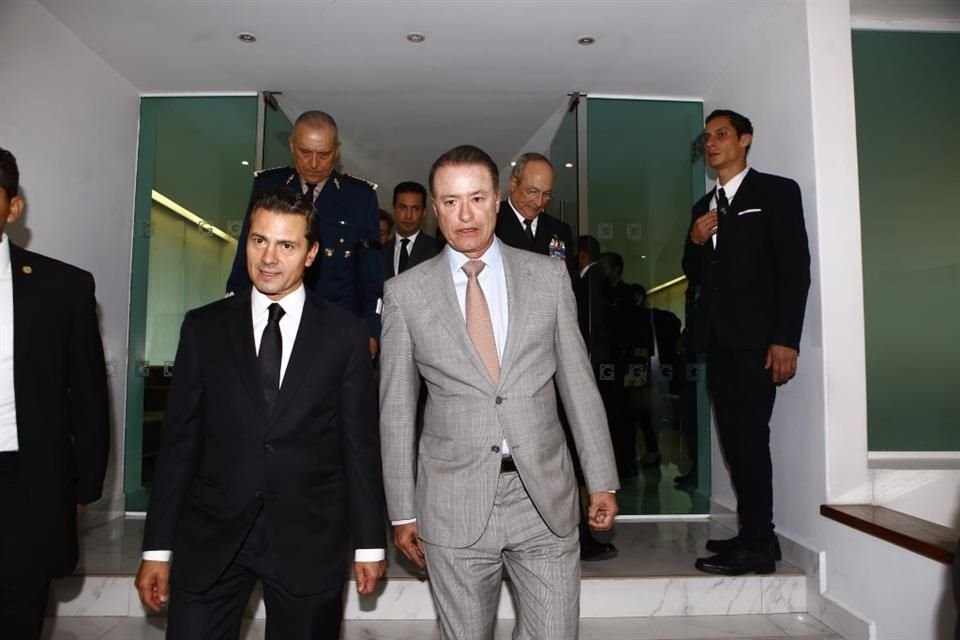 El ex Presidente Enrique Peña Nieto y su amigo, Quirino Ordaz.