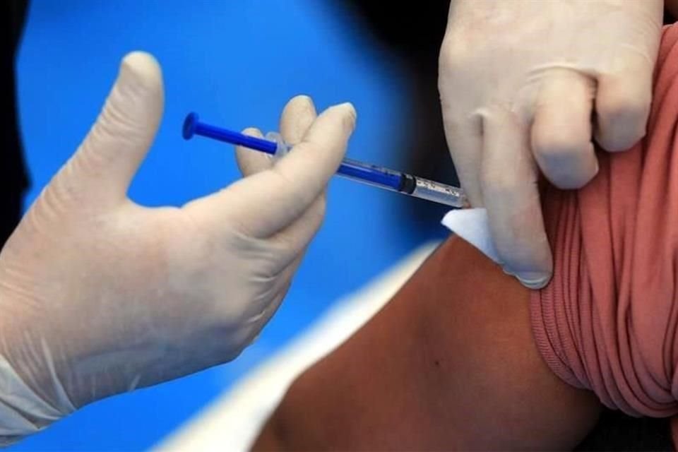 El Gobierno federal esperaba tener en marzo al menos 51 millones de vacunas.