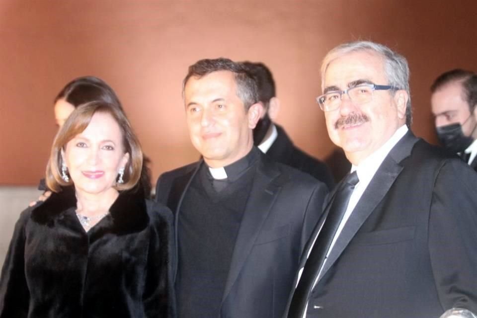 Luly Domene de Clariond, Benjamín Clariond Domene y Benjamín Clariond Reyes Retana
