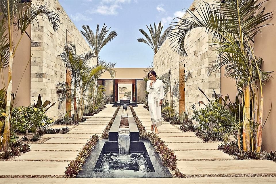 Practica Turismo de Bienestar en Montage Los Cabos.