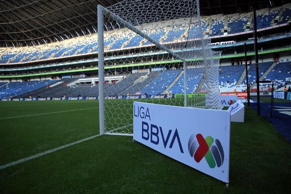 La Liga anunció la suspensión de los partidos en la Primera División, Liga MX Femenil y Liga de Expansión.