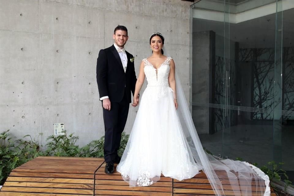 Alvaro Mathiew y Caro Ayala Mata