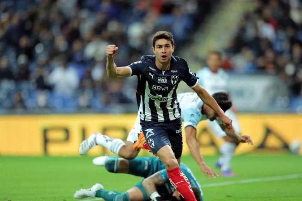 Stefan Medina aprovechó una jugada a balón parado y remató de cabeza, anotando el 1-0 al 18'.