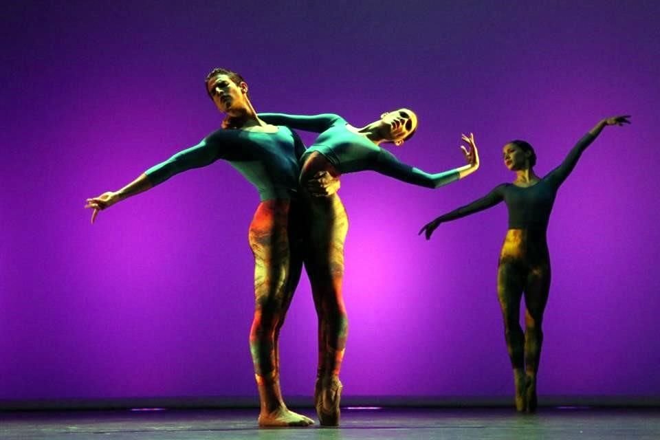 El ensamble exploró lenguajes coreográficos que lo llevó a encontrar nuevas formas de expresión.
